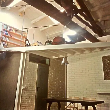 Apartment Beautiful House With Old Industrial Chimney Palermo